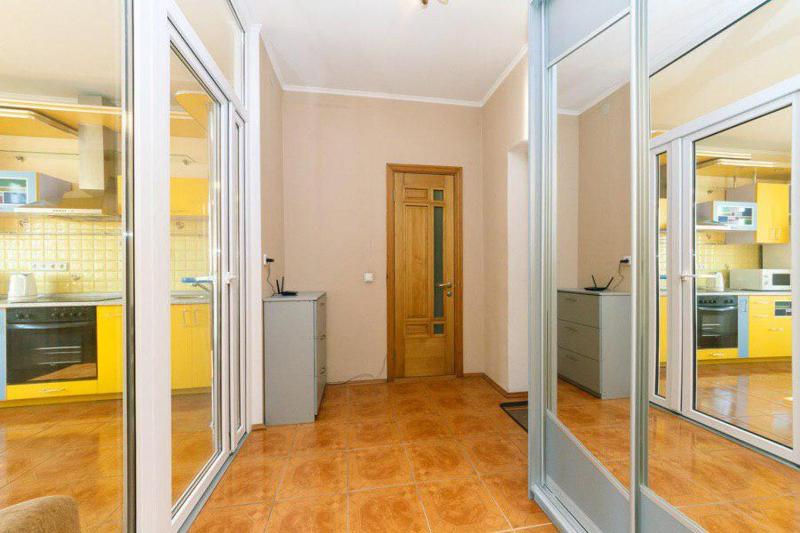 Luxury apartment on Bazhana Avenue 18422 - image 12