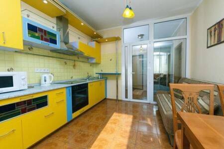 Luxury apartment on Bazhana Avenue 18422 - image 11
