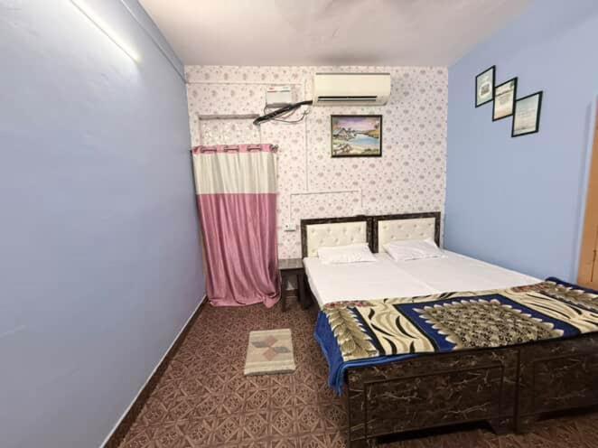 Furnished 2bhk room set in the heart of city - image 7