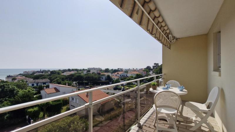 Royan - APPARTEMENT VUE MER - proximité plage et parking privatif - image 2