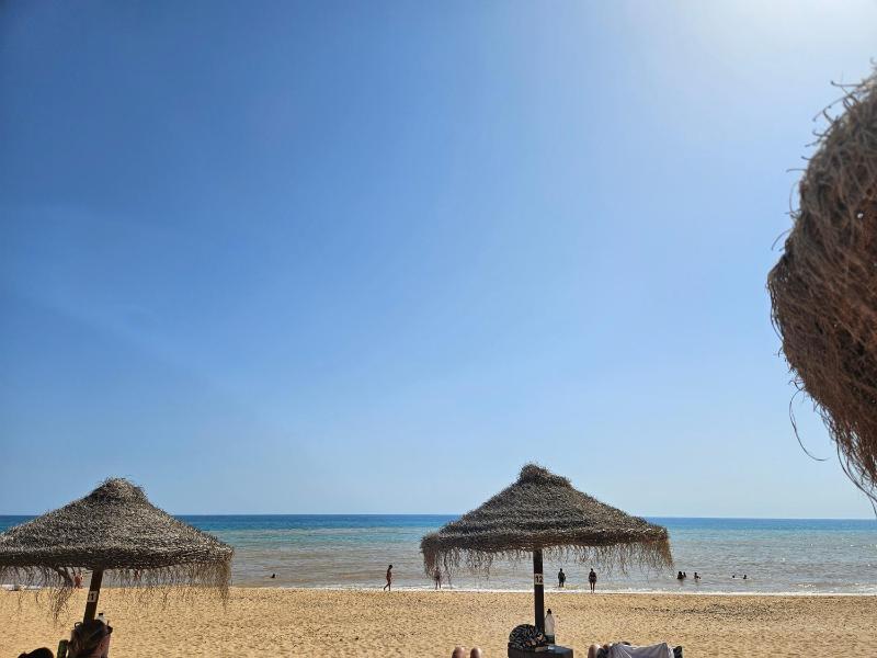 StayHub Ocean Horizon Sea View & Pool - image 14