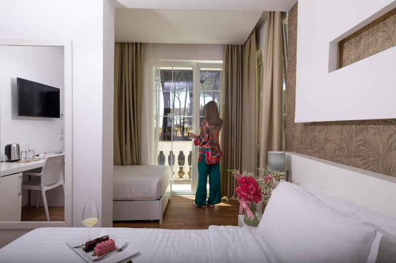 Prestige Resort - image 12
