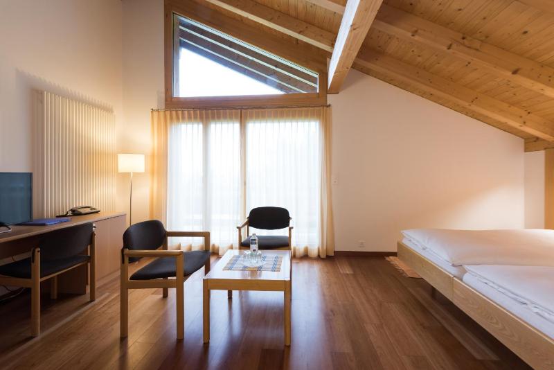 Double Room with Mountain View image 3