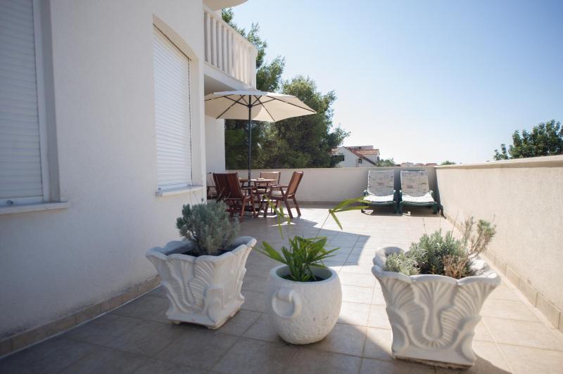 Apartment with Terrace image 4