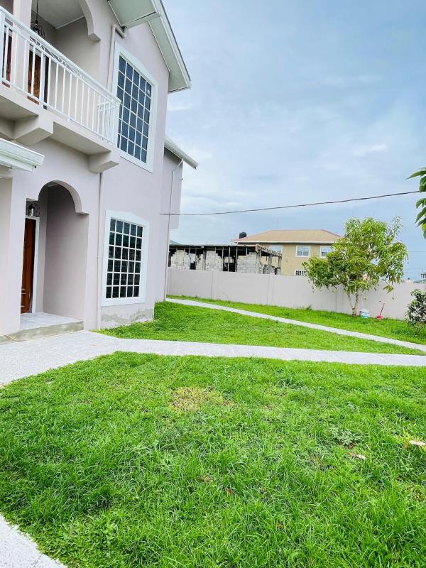 Garden View Villa - image 14