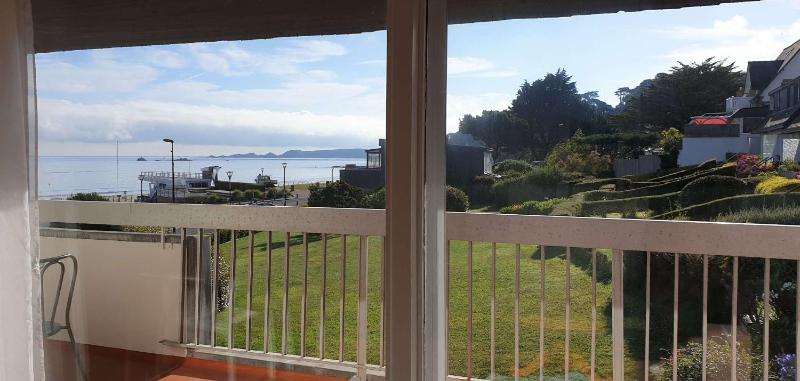 Appartement VUE SUR MER avec terrasse plage de Trestraou à PERROS-GUIREC - Ref 861 - image 3