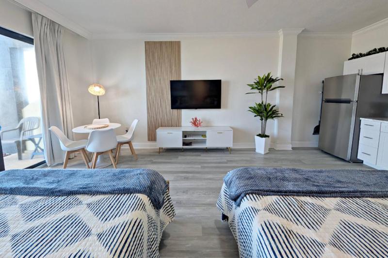 Beach Condo Unit #103 - image 4