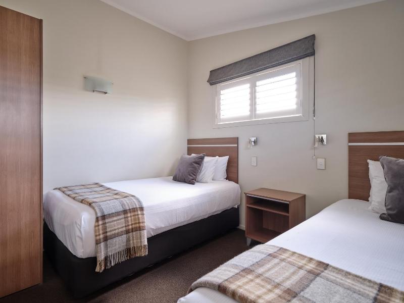 Suncourt Hotel & Conference Centre - image 19