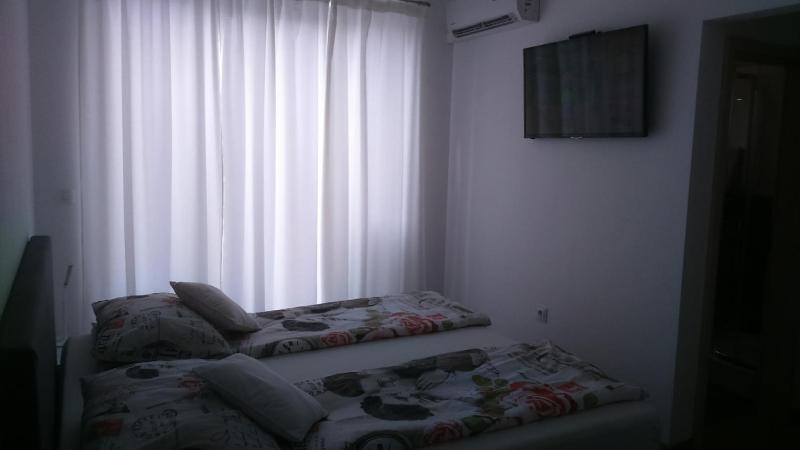 Double Room with Terrace image 2