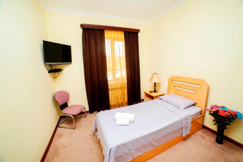 Standard Single Room image 1