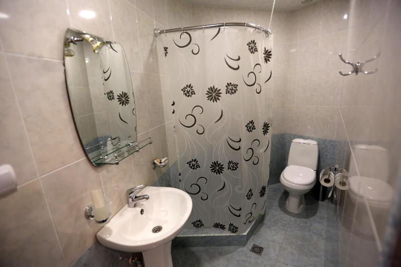Standard Single Room image 3