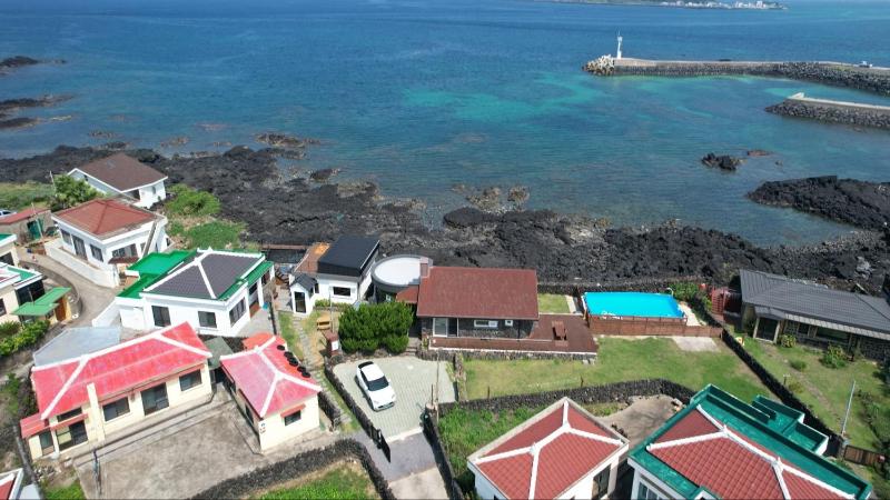 Jeju Heyday - image 23