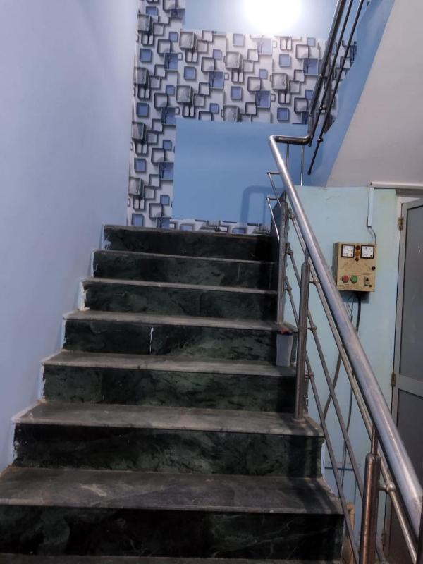Moon house - image 3