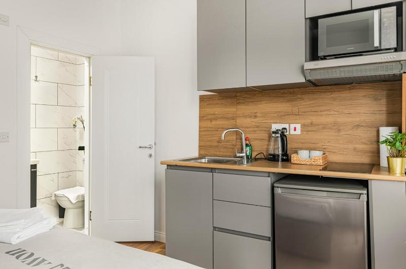 Nottingham Forest The City Ground Studio Apartments - image 28