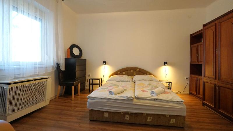 OPEN Vendégház - image 4