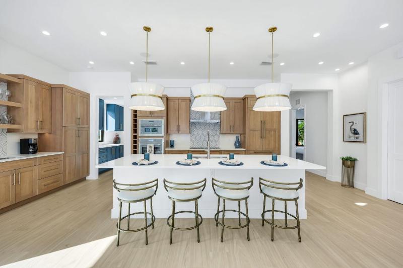 Vanderbilt Luxury | Private Pool & Spa | Minutes to Vanderbilt Beach - image 28