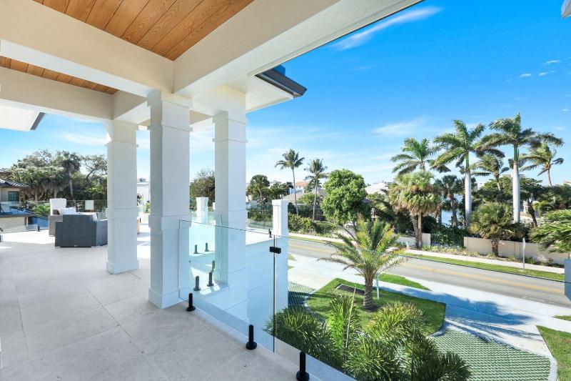 Vanderbilt Luxury | Private Pool & Spa | Minutes to Vanderbilt Beach - image 6