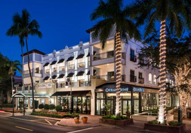 Vanderbilt Luxury | Private Pool & Spa | Minutes to Vanderbilt Beach - image 25