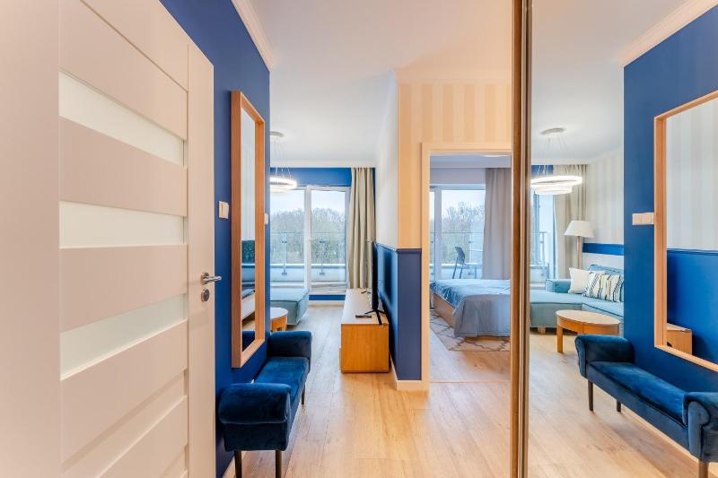 Apartamenty z widokiem D607 D408 Basen Fitnes Garaż Bawialnia Parking w CENIE - Nadmorskie Tarasy-Kołobrzeg - image 16