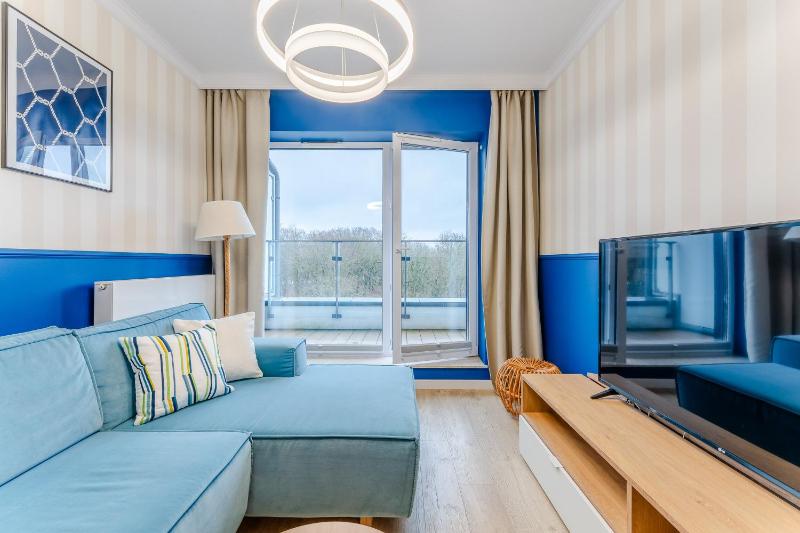 Apartamenty z widokiem D607 D408 Basen Fitnes Garaż Bawialnia Parking w CENIE - Nadmorskie Tarasy-Kołobrzeg - image 4