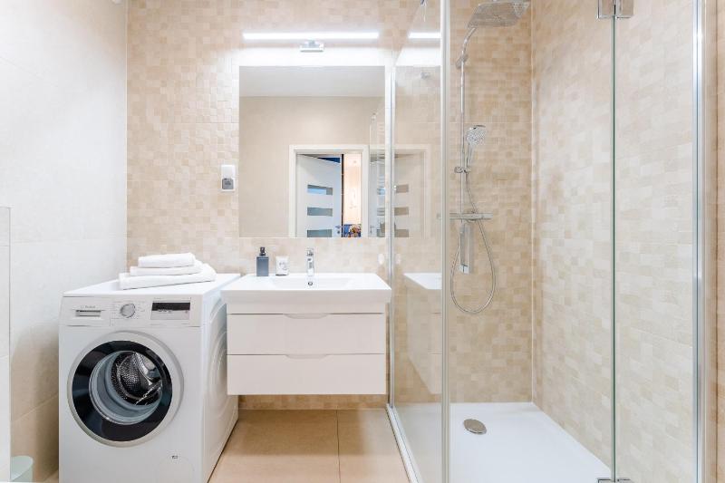 Apartamenty z widokiem D607 D408 Basen Fitnes Garaż Bawialnia Parking w CENIE - Nadmorskie Tarasy-Kołobrzeg - image 47