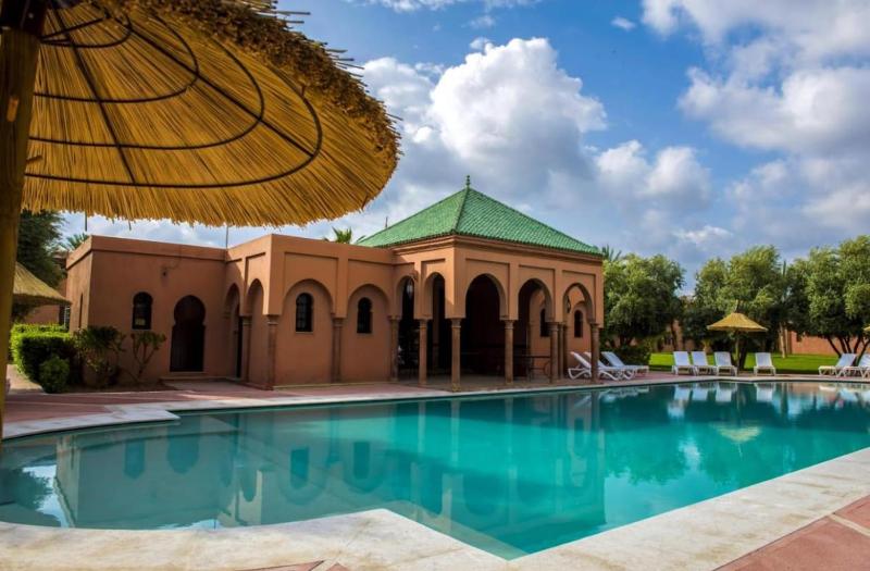 Maison Riad dans la Palmeraie de Marrakech avec piscine - image 4