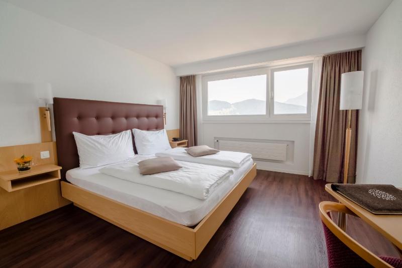 Comfort Double Room with Mountain View image 2