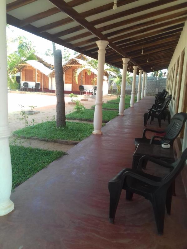 Hotel Sea Shadow - image 23