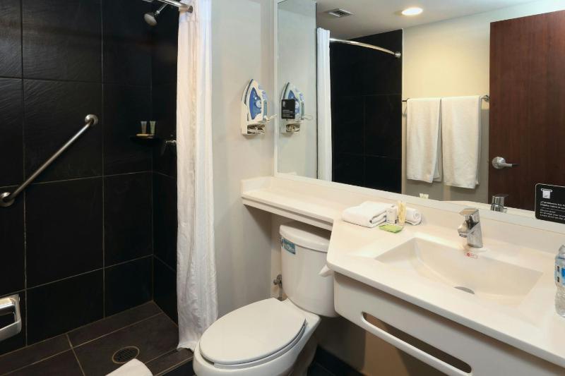 City Express Plus by Marriott Monterrey Galerias - image 7