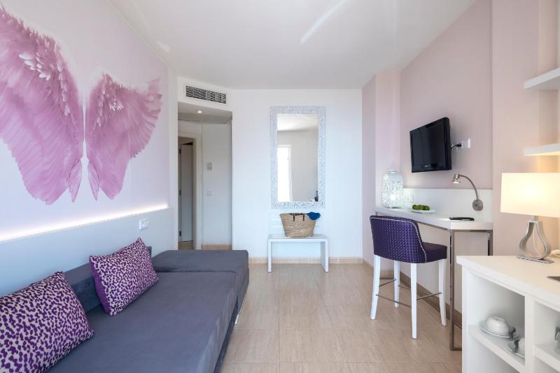 Suite image 3