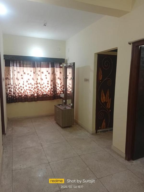 Balaka Apartment - image 10