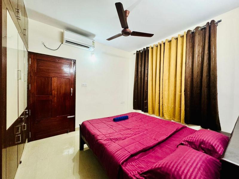 NAYANAs serene pond retreat 4bhk kowdiar - image 17