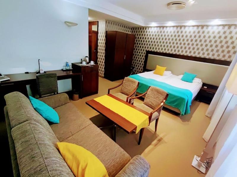 Hotel Zamek Centrum - image 17