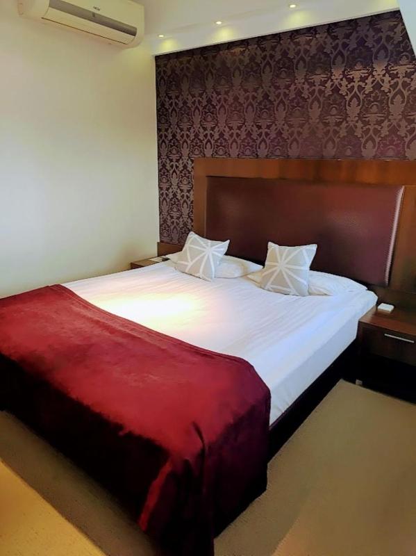 Hotel Zamek Centrum - image 14