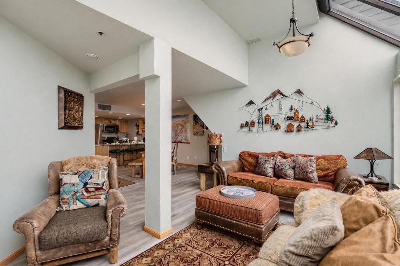 268 Park City Mountain Ski Escape condo - image 2