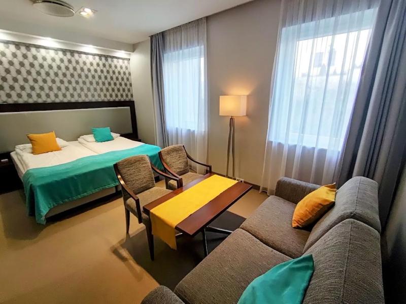 Hotel Zamek Centrum - image 7