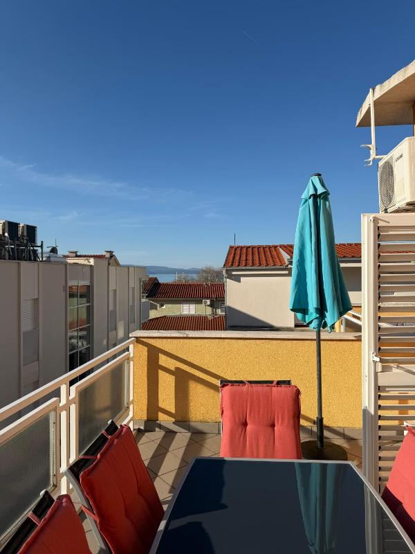 Apartment House Aria - image 30