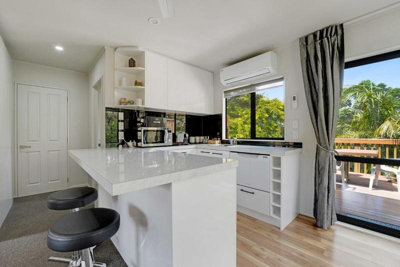 The Studio Modern Charm Peaceful Garden Surrounds - image 3