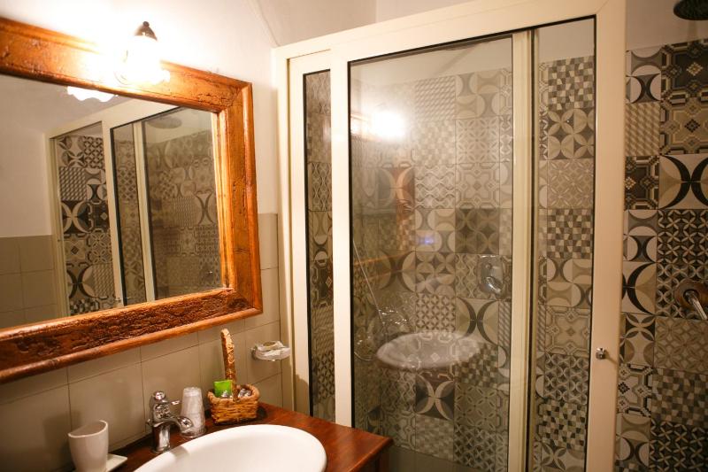 Comfort Room image 3