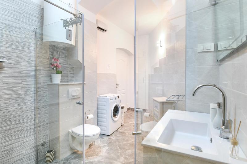 Apartment Rosenberger Opatija center with parking - image 23
