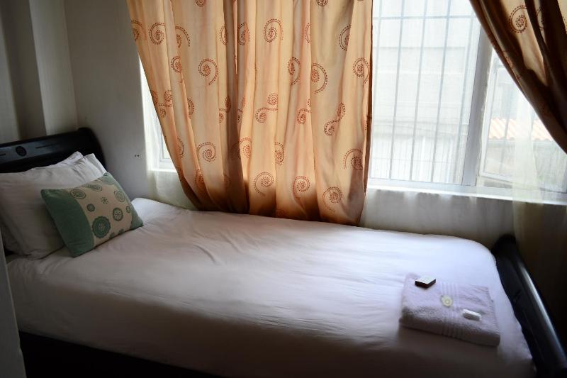 Triple Room image 2