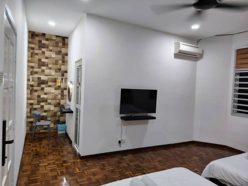 YNY Guest house - image 13
