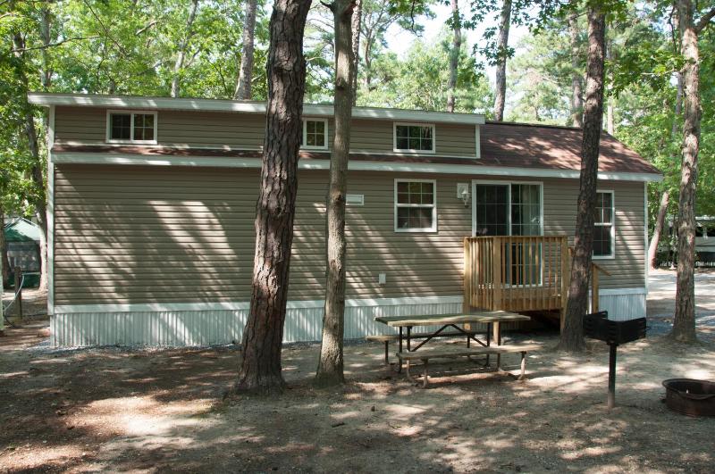 One-Bedroom Cottage image 2