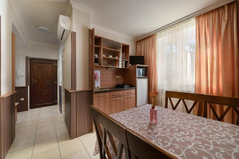 ILLÉS Apartmanok - image 7