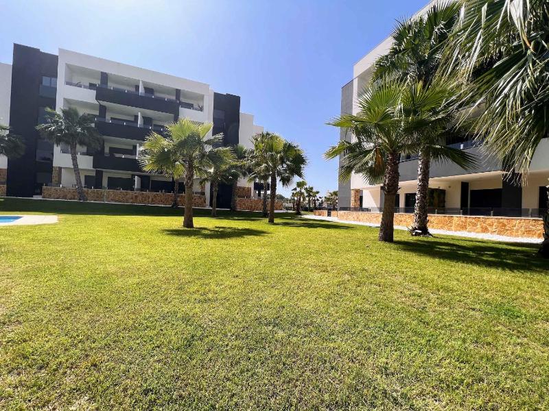 Modern First Floor Apart with Com Pool Duly10 - image 17