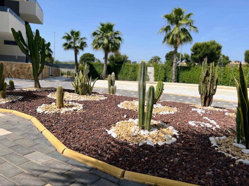 Modern First Floor Apart with Com Pool Duly10 - image 12