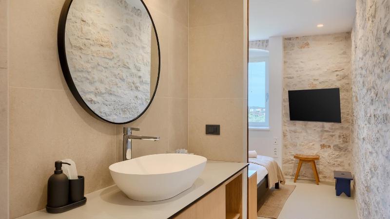 Beautiful Villa Sarizol with indoor pool in Rovinj - image 8