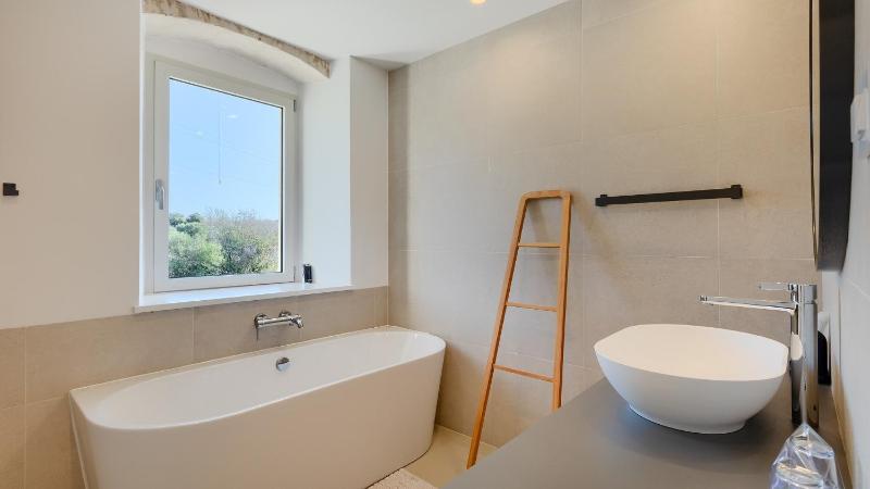 Beautiful Villa Sarizol with indoor pool in Rovinj - image 16