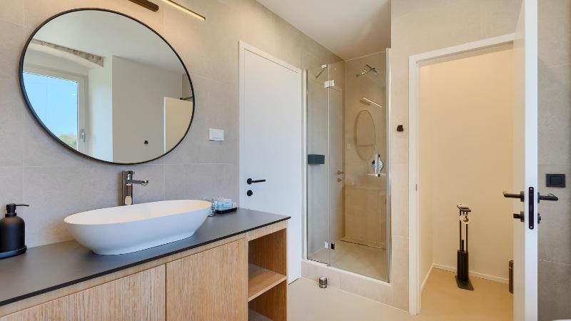 Beautiful Villa Sarizol with indoor pool in Rovinj - image 15