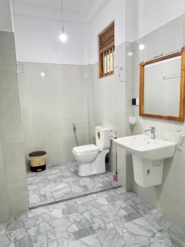 Sunset view Beach villa - image 7